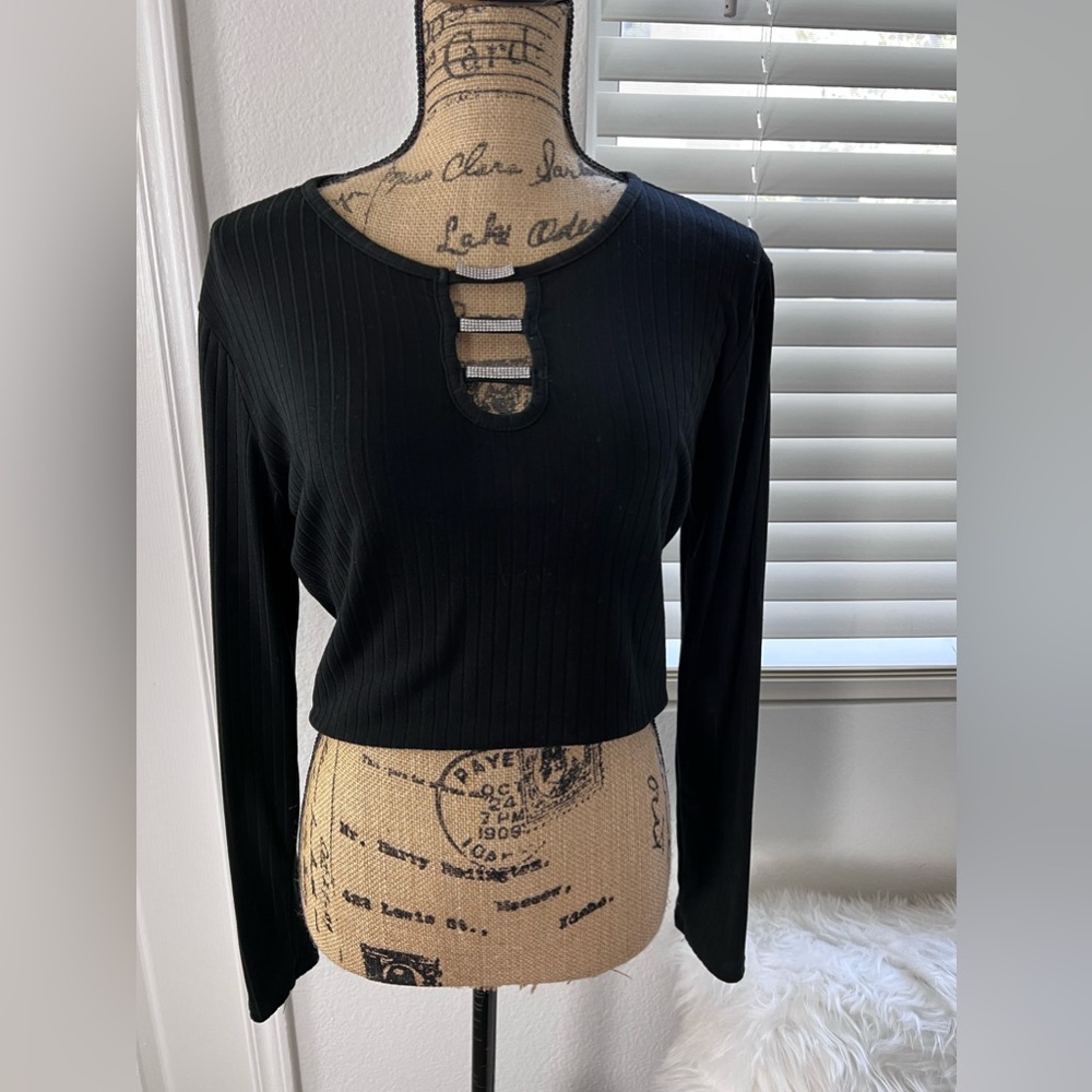 Crop sweater
